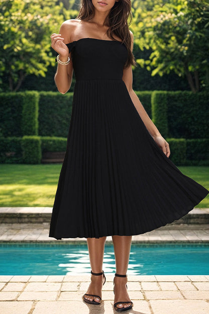 Well Tailored Dress with a Graceful Silhouette