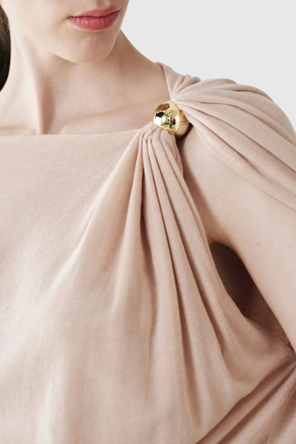 Polished Top with an Effortless Classic Look
