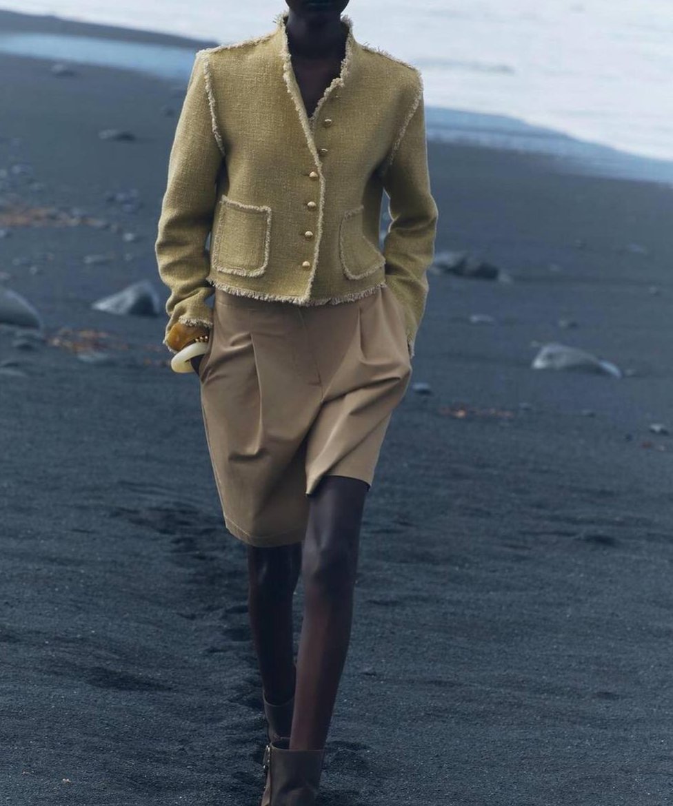 Well Tailored Jacket with a Graceful Silhouette