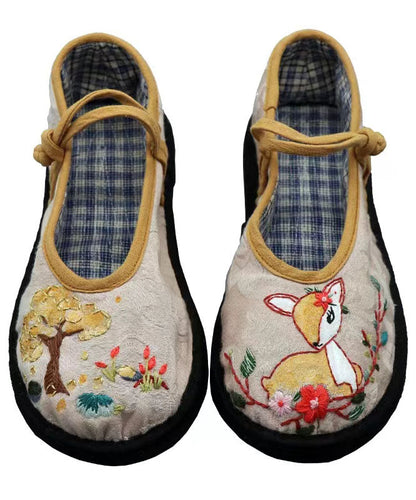 Elegantly Styled Shoes for Everyday Wear