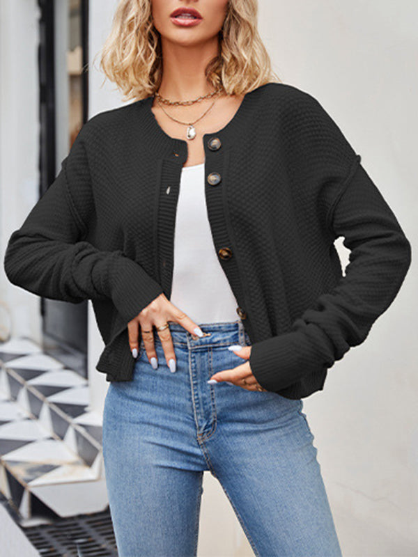 Well Tailored Cardigan with a Graceful Silhouette