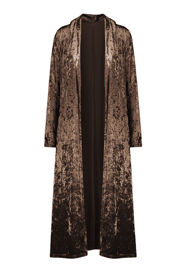 Well Tailored Garment with a Graceful Silhouette
