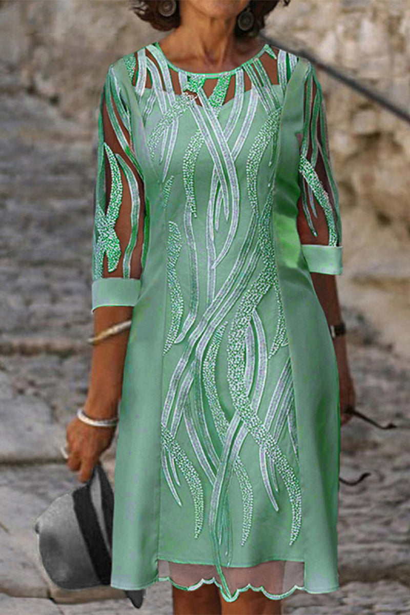 Classic Vintage & Enduringly Stylish Dress