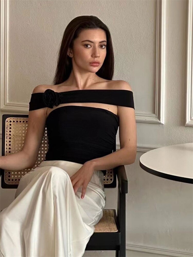 Beautifully Crafted Top in a Classic Style