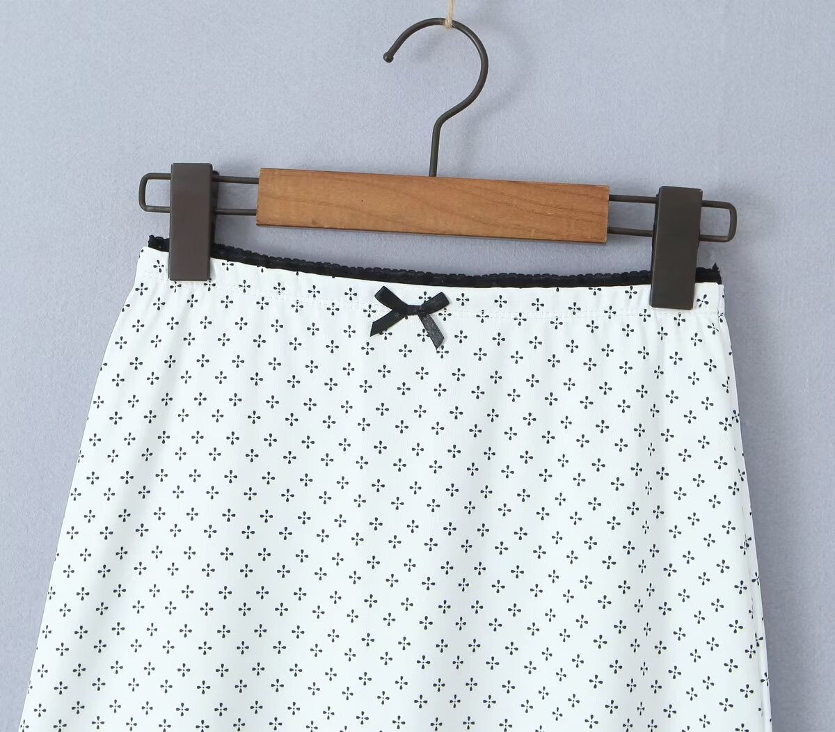 Sophisticated Garment with a Clean Classic Look