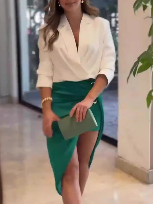 Sophisticated Blouse with a Clean Classic Look