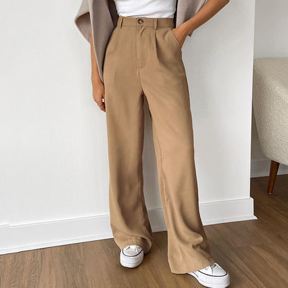 Classic Vintage Pants with a Flattering Fit