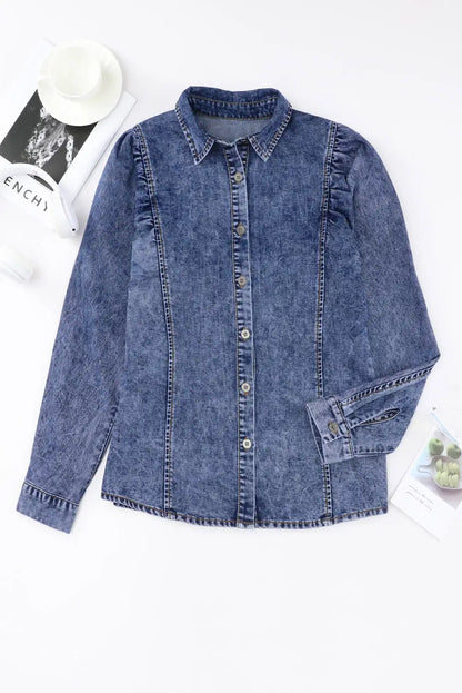 Elegantly Styled Jacket for Everyday Wear