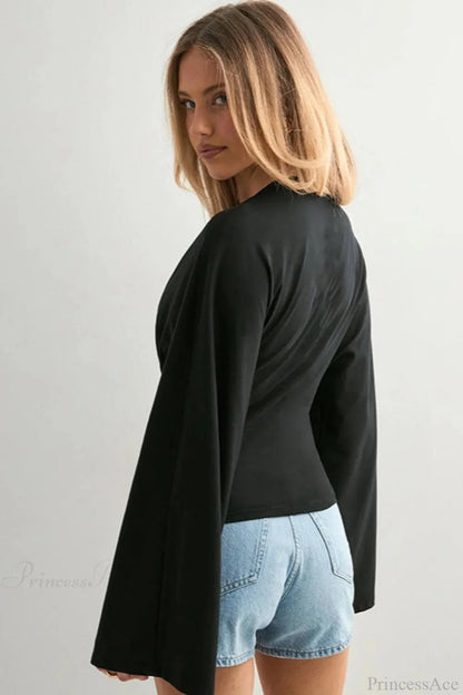 Beautifully Finished Garment in a Timeless Design