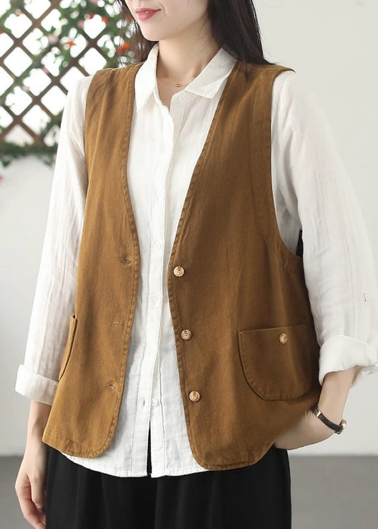 A Vintage Style Top with Delicate Timeless Details
