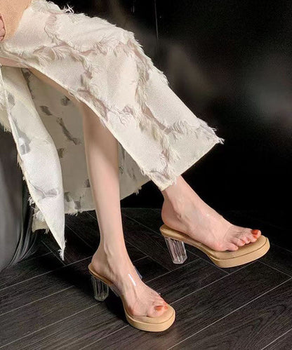 Classic Vintage Sandals with a Flattering Fit