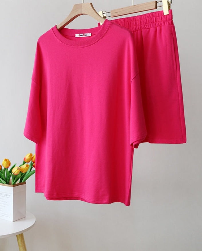Effortlessly Elegant Garment with a Timeless Design