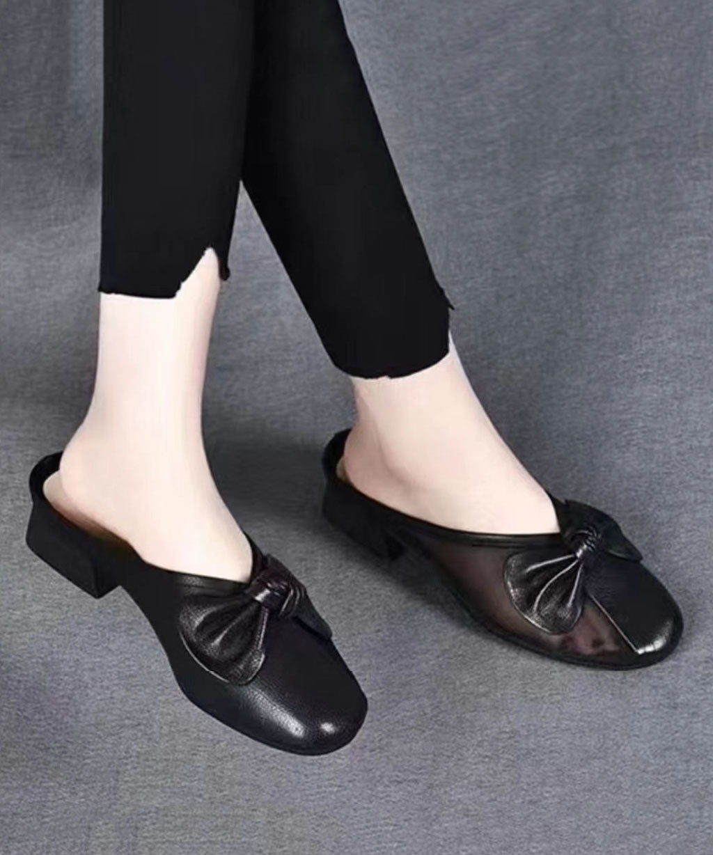 Classic Vintage Sandals with a Flattering Fit