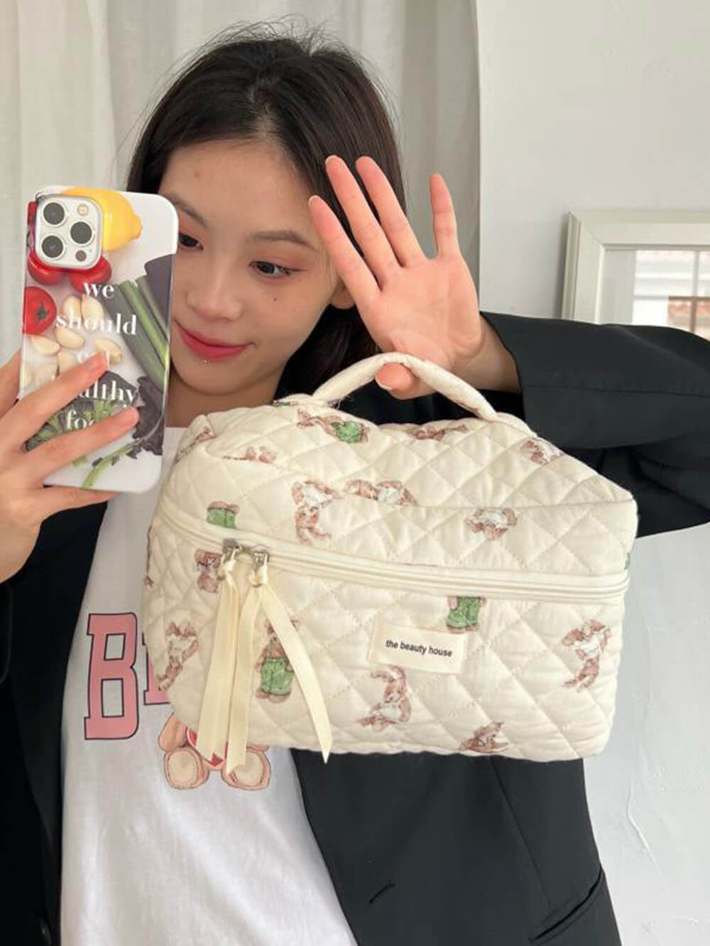 Classic Vintage Bag with a Flattering Fit