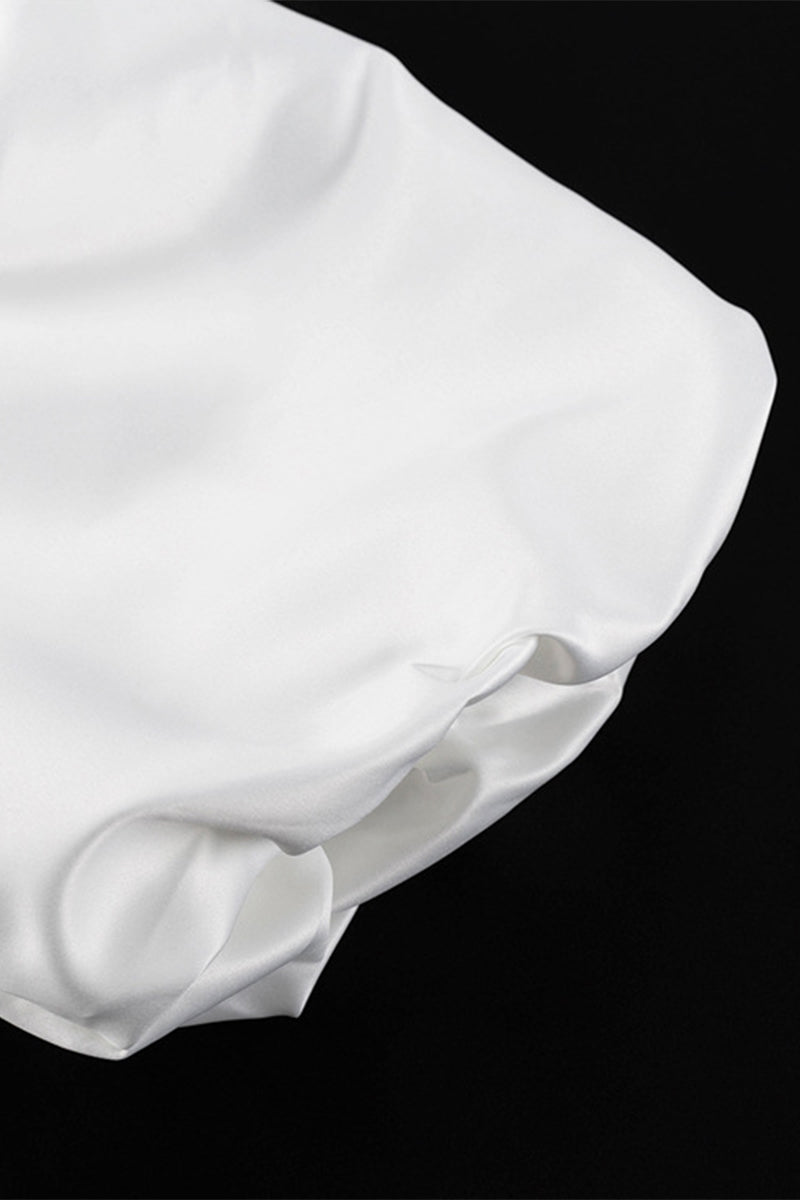 Gracefully Styled Blouse for Any Occasion