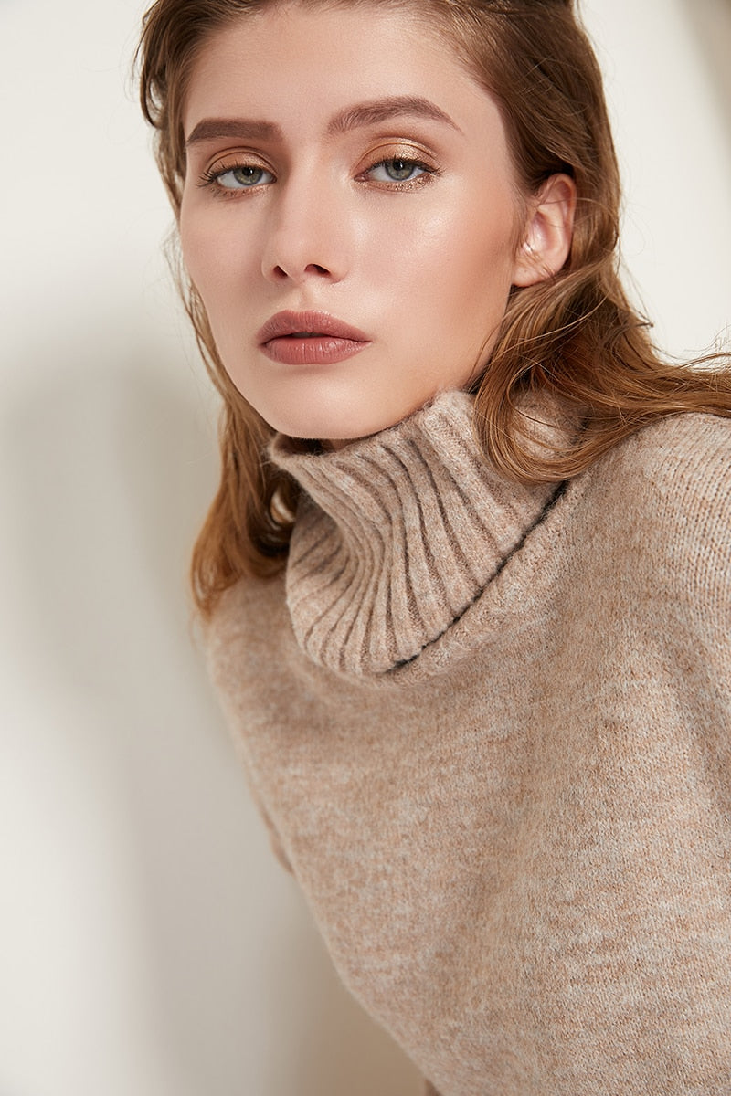 Beautifully Crafted Sweater in a Classic Style