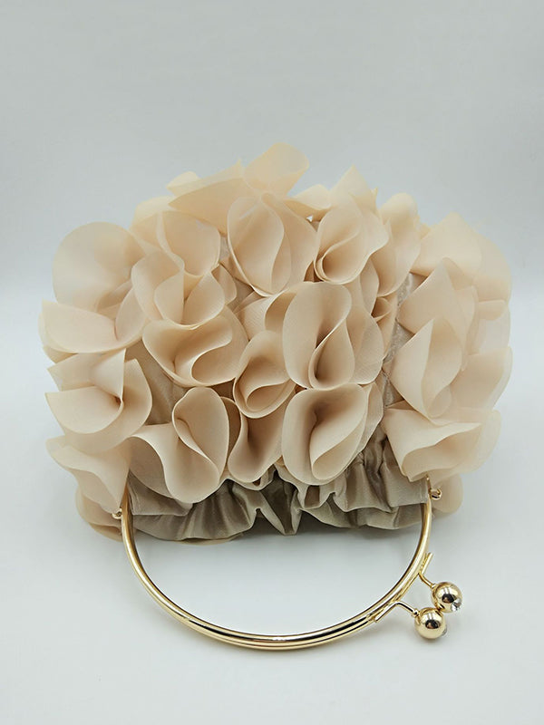 A Vintage Style Bag with Delicate Timeless Details