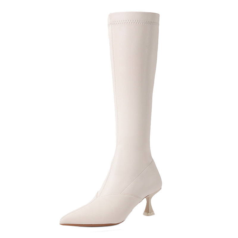 Well Tailored Boots with a Graceful Silhouette