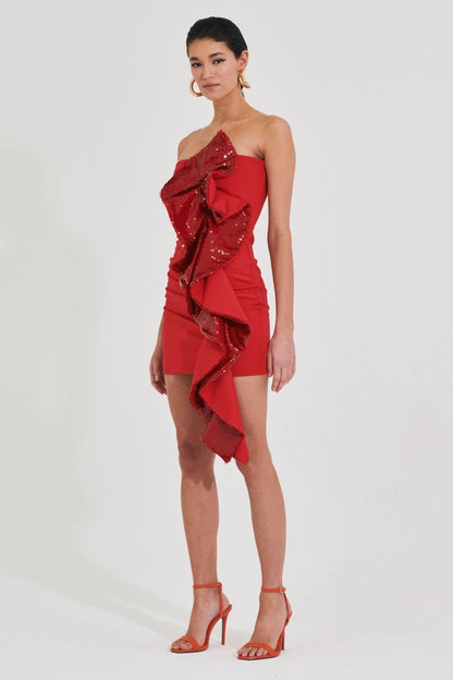 Effortlessly Elegant Dress with a Timeless Design