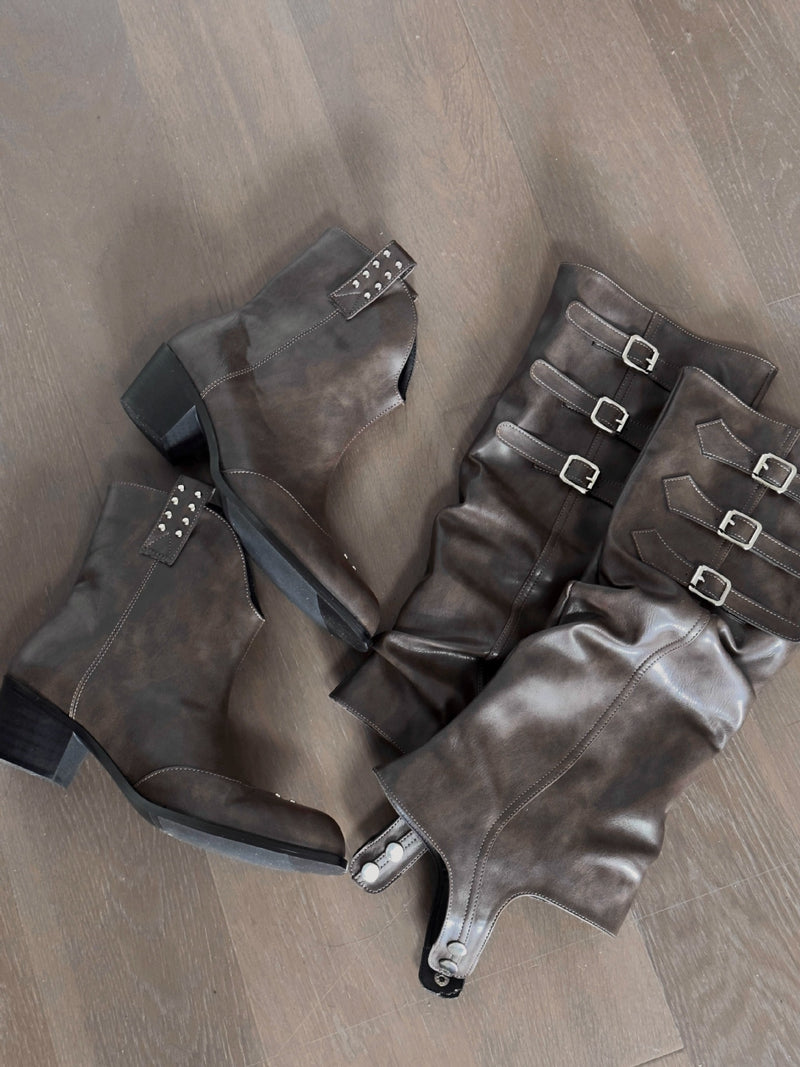 Sophisticated Boots with a Clean Classic Look