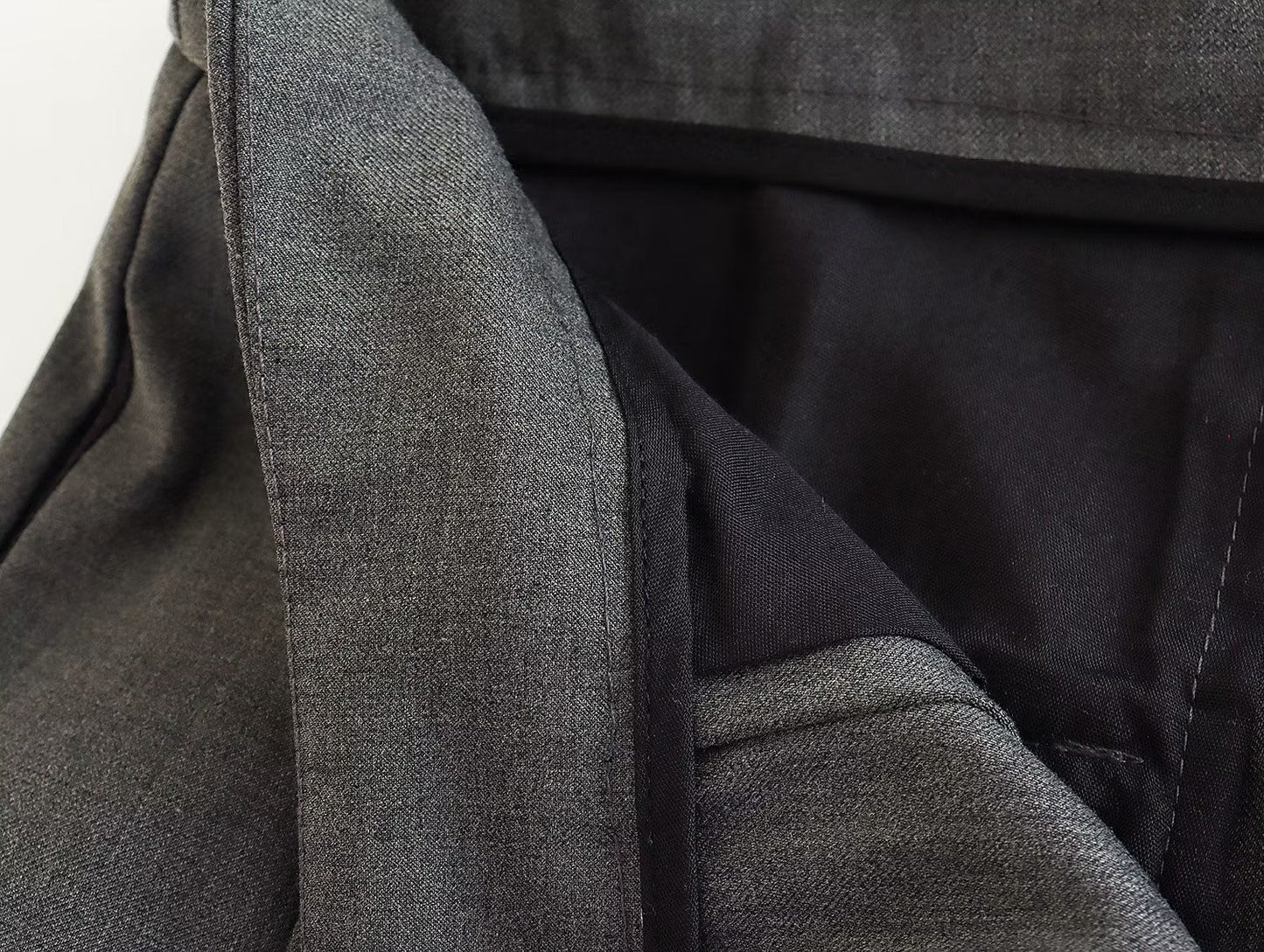 Beautifully Crafted Pants in a Classic Style