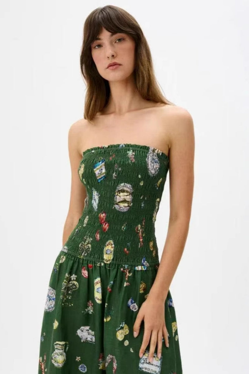 Well Tailored Dress with a Graceful Silhouette