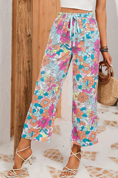 Well Tailored Pants with a Graceful Silhouette