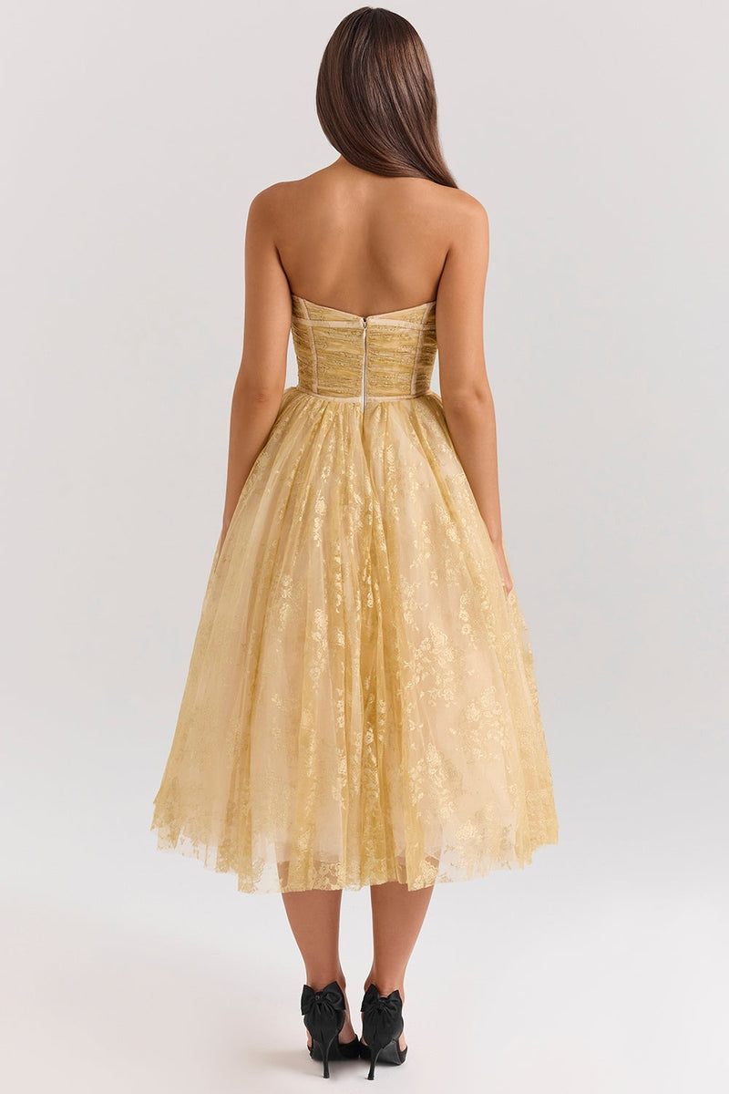 A Vintage Style Dress with Delicate Timeless Details