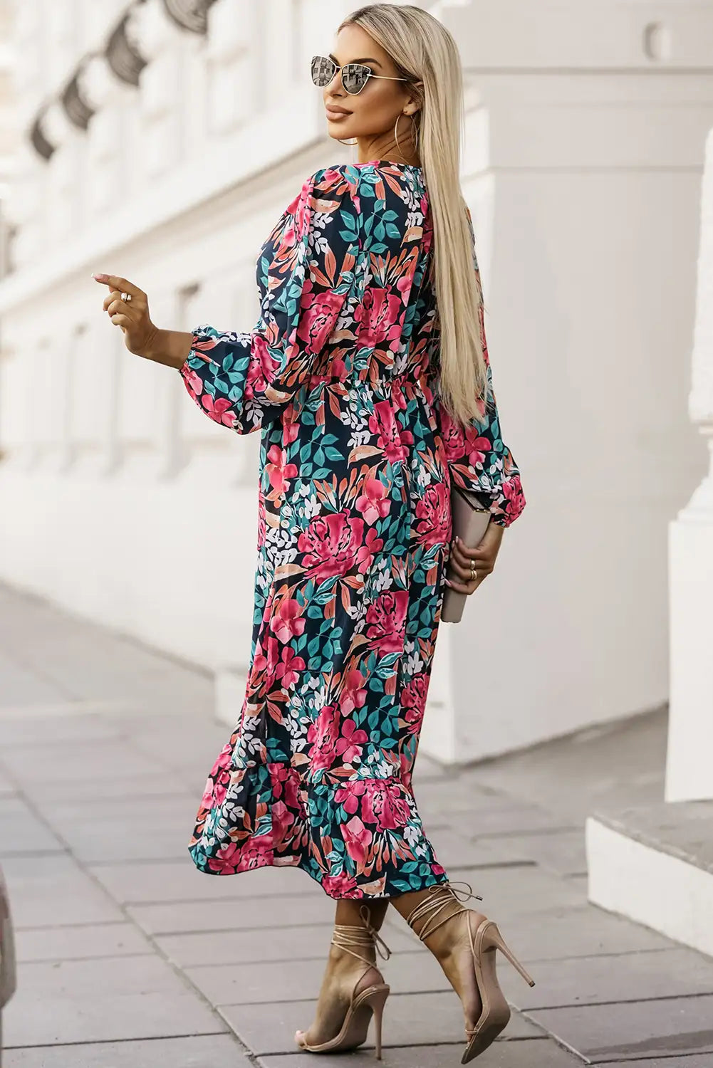 Sophisticated Dress with a Clean Classic Look
