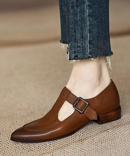 Classic Vintage Shoes with a Flattering Fit