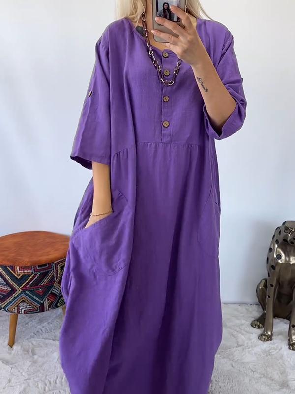 Beautifully Finished Dress in a Timeless Design