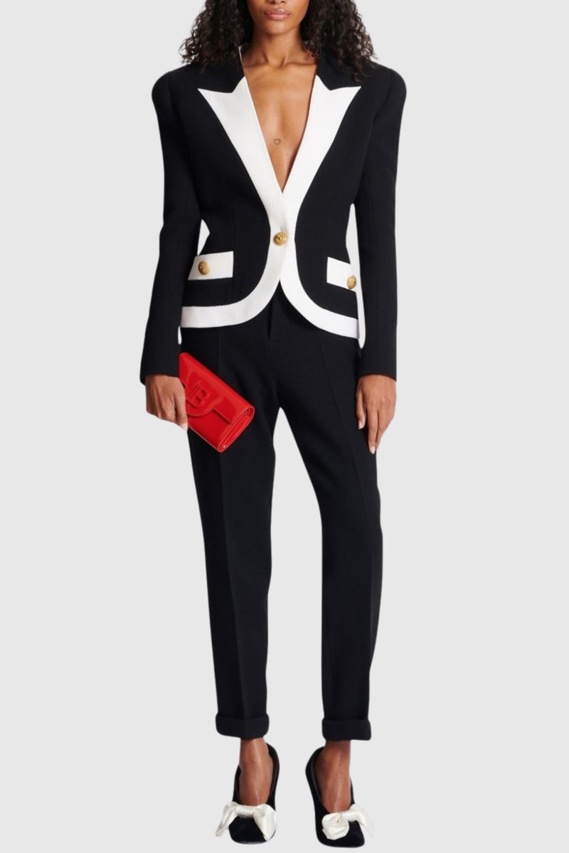 Beautifully Finished Garment in a Timeless Design