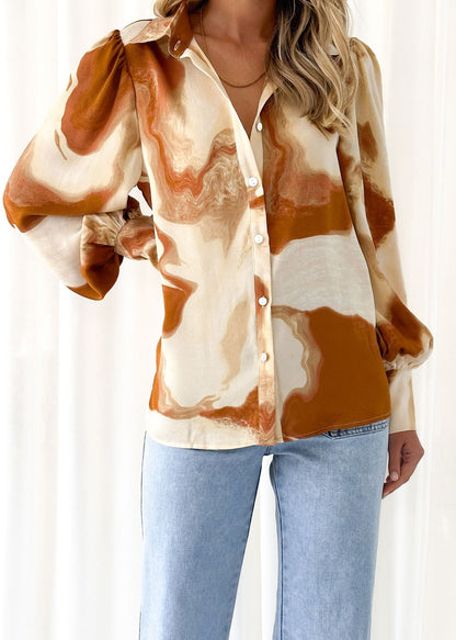 Effortlessly Elegant Shirt with a Timeless Design