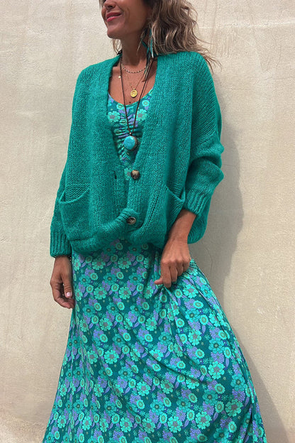 Beautifully Finished Cardigan in a Timeless Design