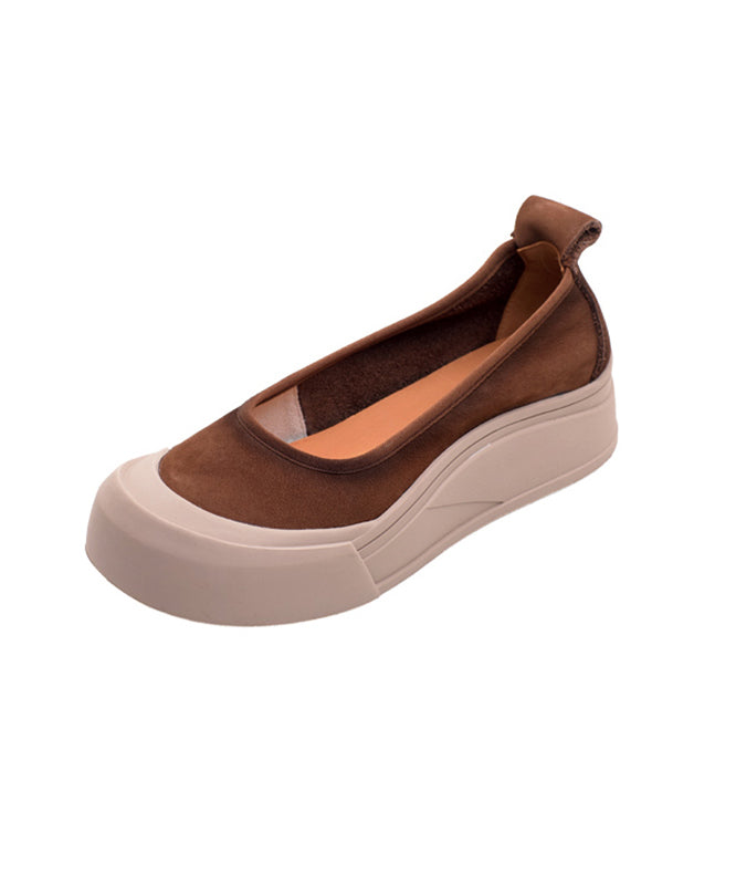 Classic Vintage Shoes with a Flattering Fit