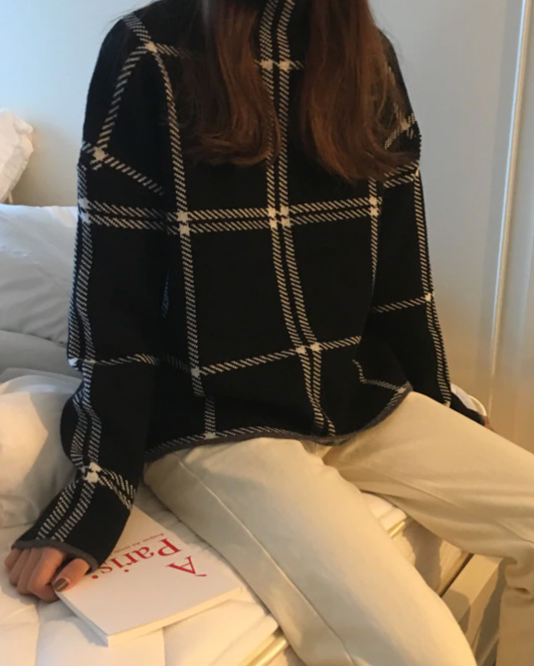 Beautifully Finished Sweater in a Timeless Design