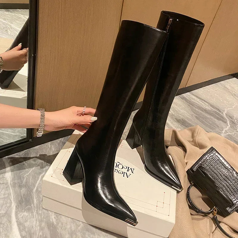 Well Tailored Boots with a Graceful Silhouette