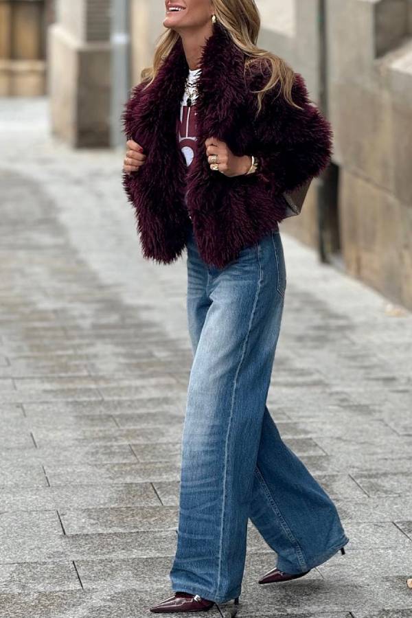 Sophisticated Jacket with a Clean Classic Look