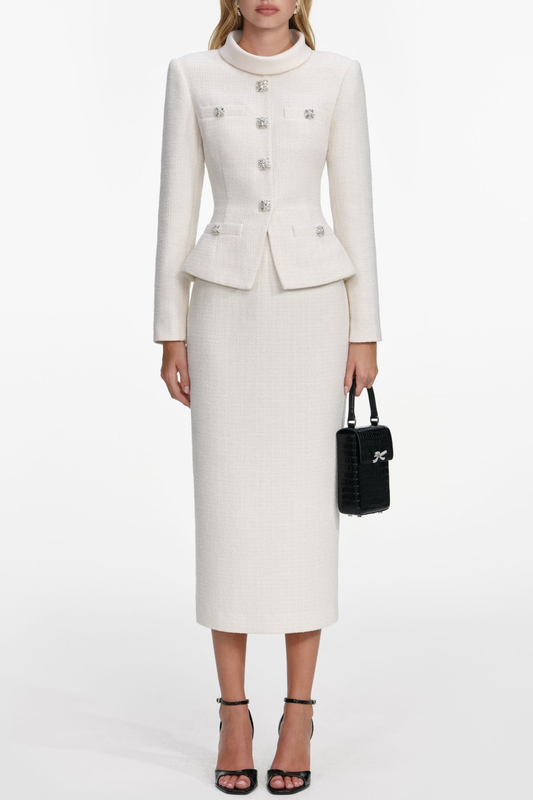 Polished Blouse with an Effortless Classic Look