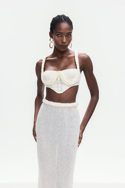 Effortlessly Elegant Garment with a Timeless Design