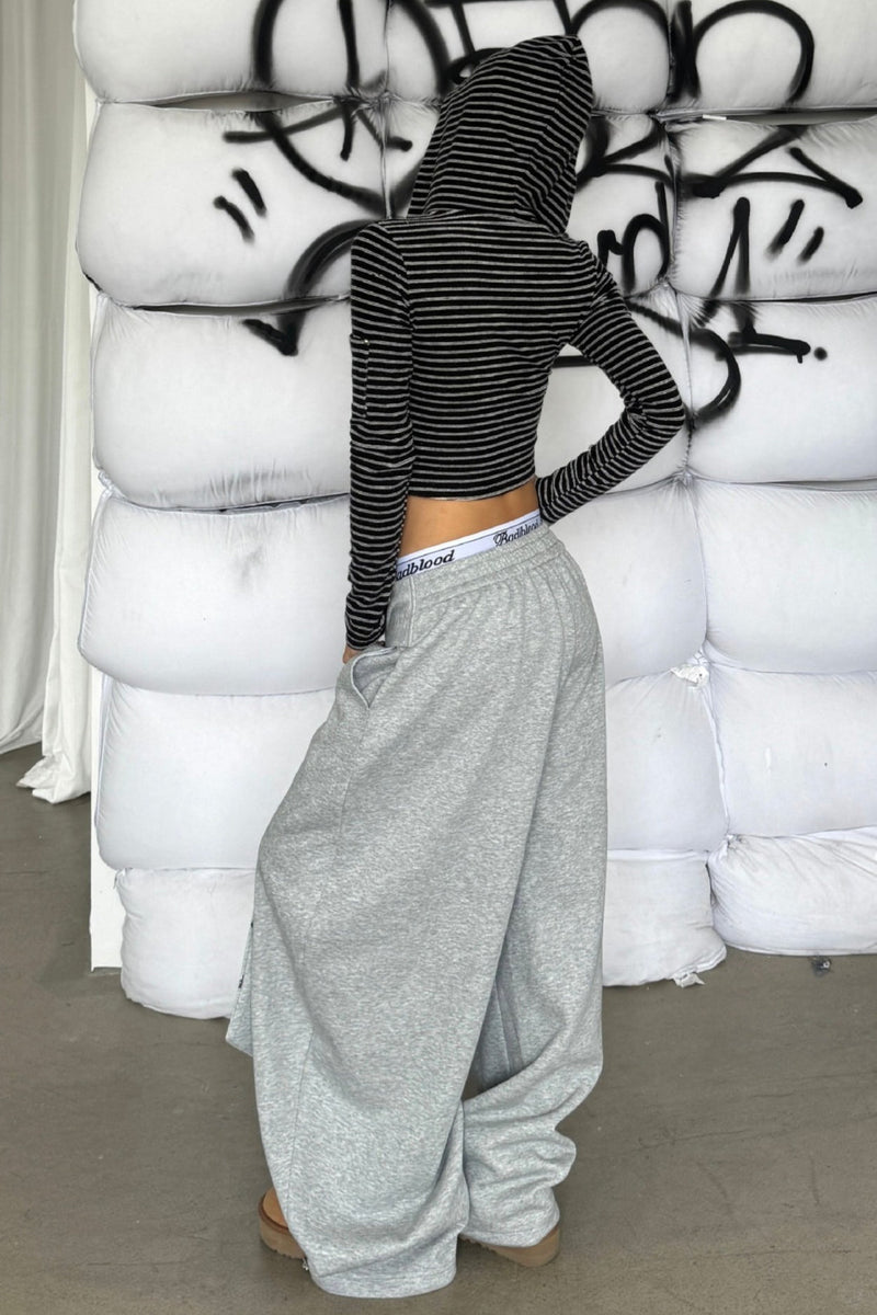 Classic Vintage Pants with a Flattering Fit