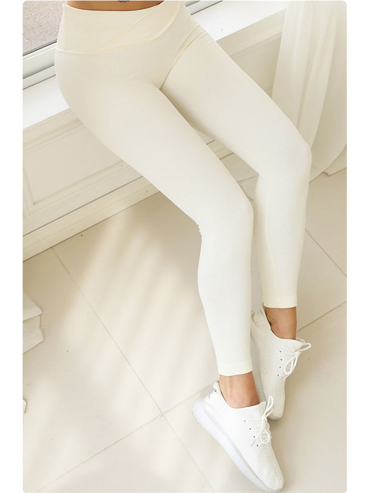 Sophisticated Pants with a Clean Classic Look