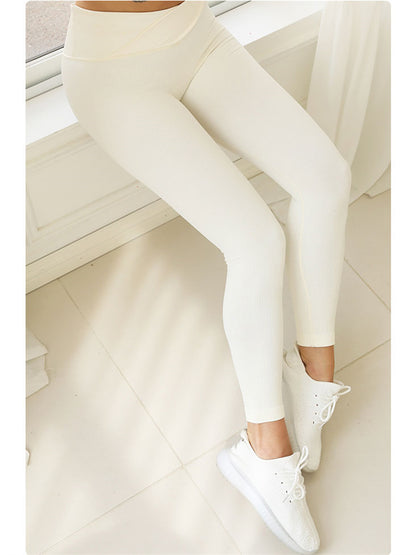 Sophisticated Pants with a Clean Classic Look