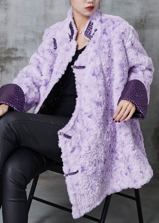 Elegantly Styled Coat for Everyday Wear