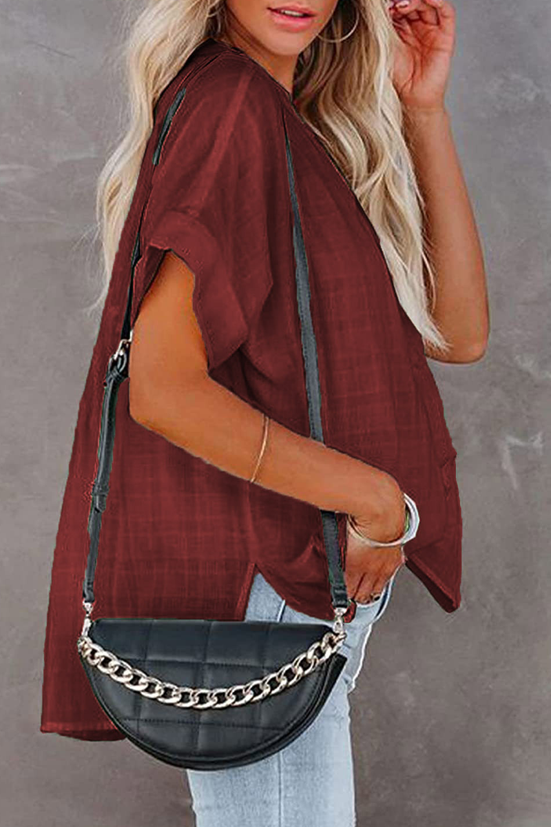 Beautifully Finished Top in a Timeless Design
