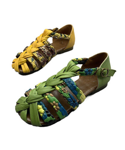 Polished Sandals with an Effortless Classic Look