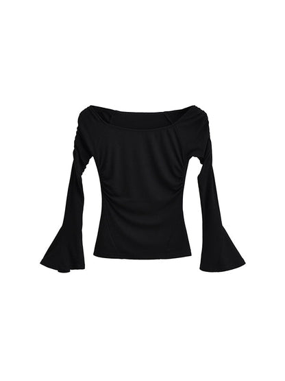 Beautifully Crafted T-Shirt in a Classic Style