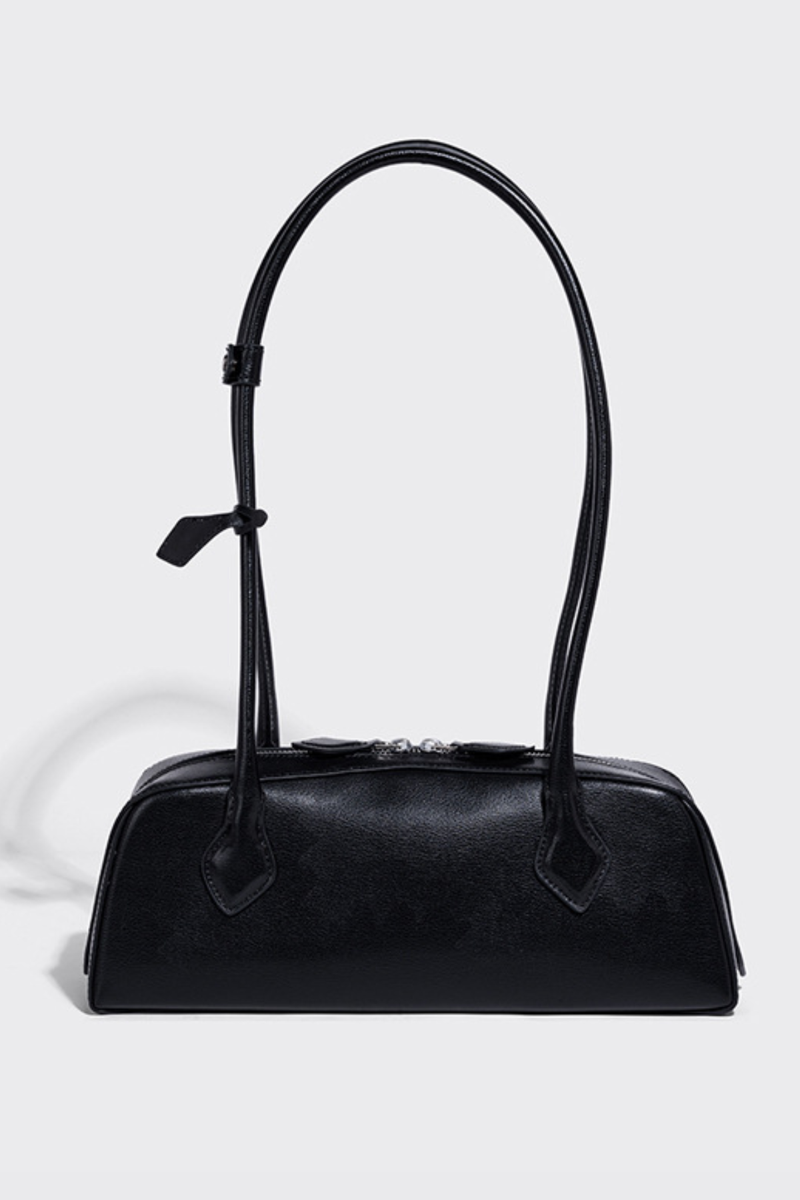Beautifully Crafted Bag in a Classic Style