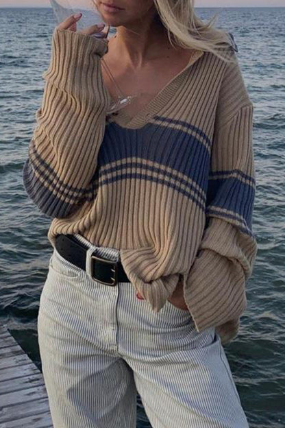 Classic Vintage Sweater with a Flattering Fit