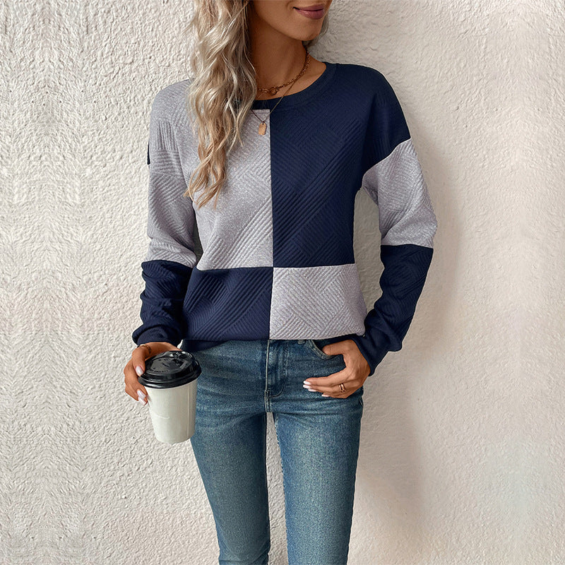 Effortlessly Elegant Pullover with a Timeless Design